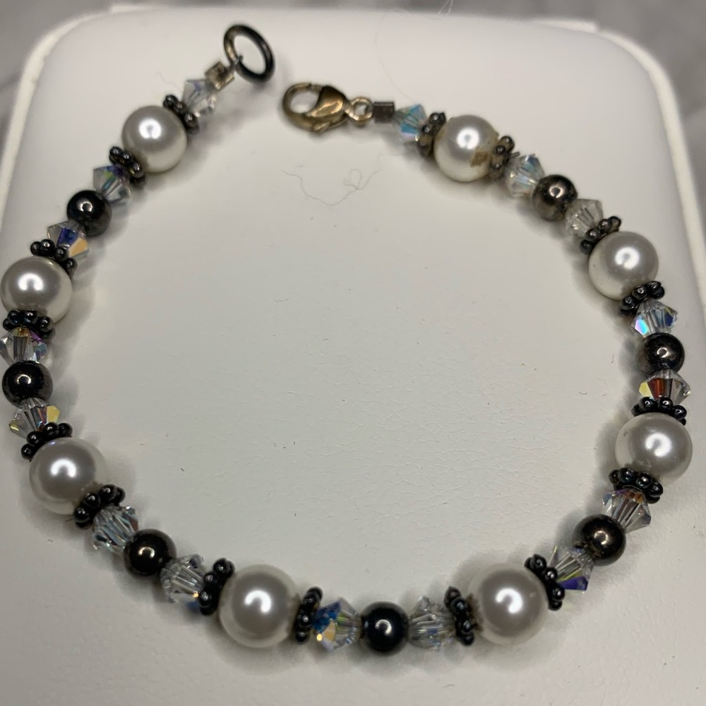 Child beaded bracelet